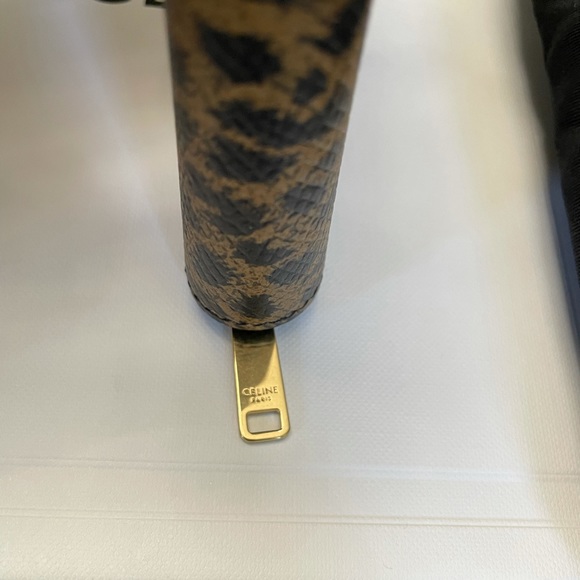 COMPACT WALLET IN GRAINED CALFSKIN LEOPARD PRINT - Picture 7 of 8